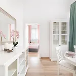 Апартаменти Easy Rent - Old Town, Stare 24h Check-in *