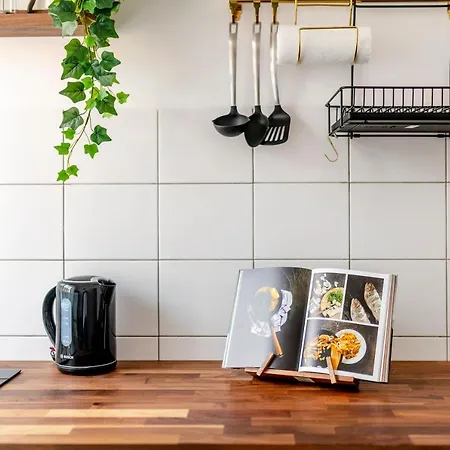 Easy Rent - Old Town, Stare 24h Check-in