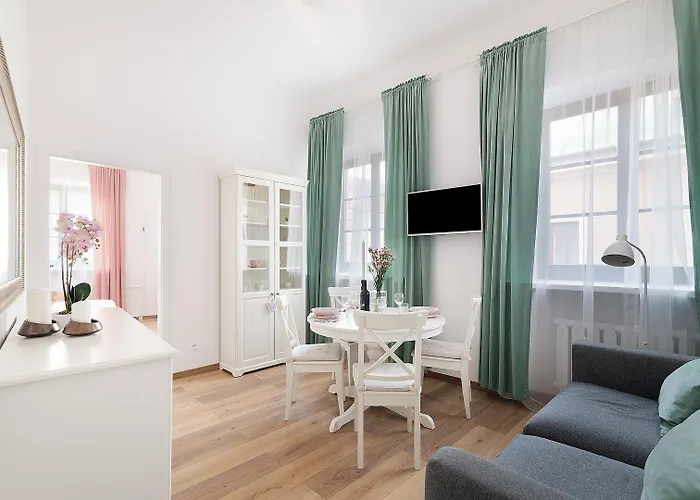 Easy Rent - Old Town, Stare 24h Check-in